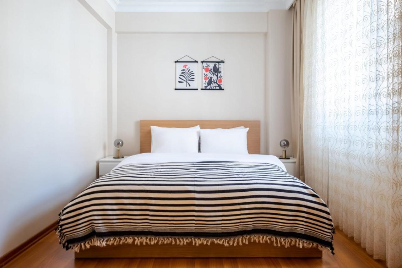 イスタンブールComfy Flat Near Popular Attractions In Sisliアパートメント エクステリア 写真